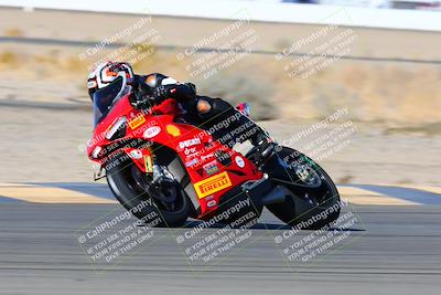 media/Jan-08-2022-SoCal Trackdays (Sat) [[1ec2777125]]/Turn 14 Outside (1050am)/